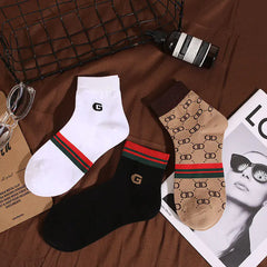 Men's Mid-Calf Socks - Breathable, Anti-Odor, Retro Style